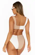Sail Bottom ~ Vanilla Latte Scrunch(XS)