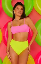 Destin Top ~ Ultra Pink Scrunch(XS)
