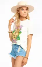 Thomas Tee ~ On The Prowl Graphic(XS)