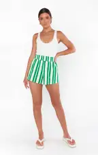 Russell Shorts ~ Center Court Stripe(XS)