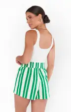 Russell Shorts ~ Center Court Stripe(XS)