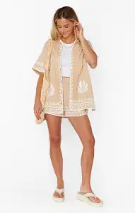Hendrix Shorts ~ Latte Capri Shells(XS)