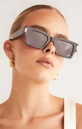 Banbè Eyewear The Sara Sunglasses ~ Black(OS)