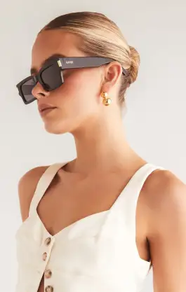 Banbè Eyewear The Sara Sunglasses ~ Black(OS)