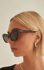 Banbè Eyewear The Ward Sunglasses ~ Black(OS)