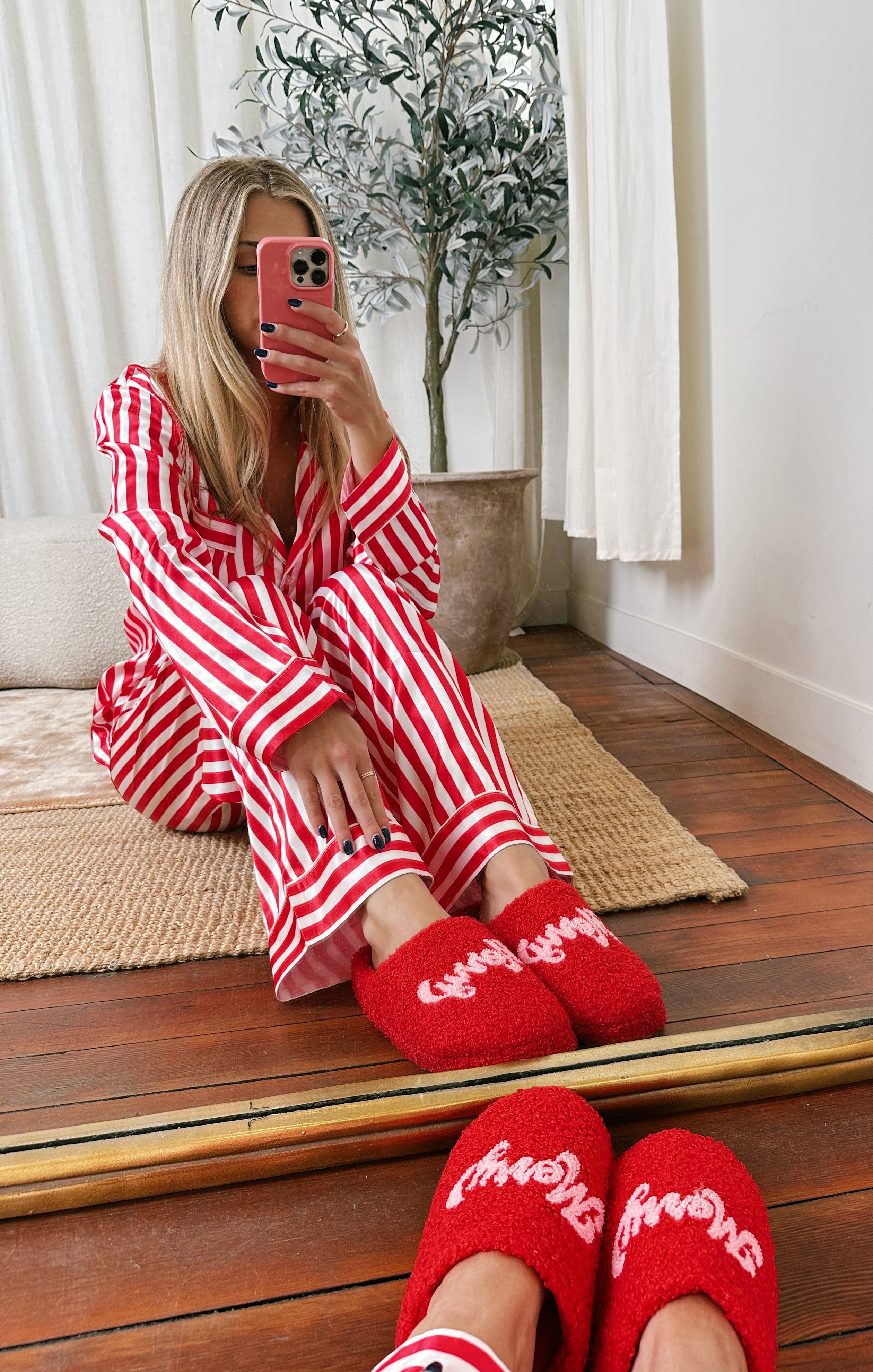 Merry Slippers ~ Red(S/M)