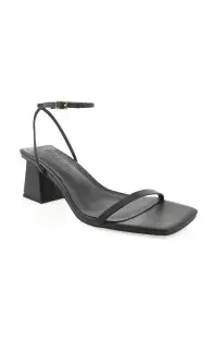Billini Xantha Heel ~ Black(6)