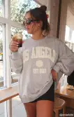 Steve Sweatshirt ~ Los Angeles Graphic(XS)