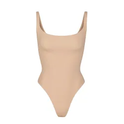 FITS EVERYBODY SQUARE NECK BODYSUIT