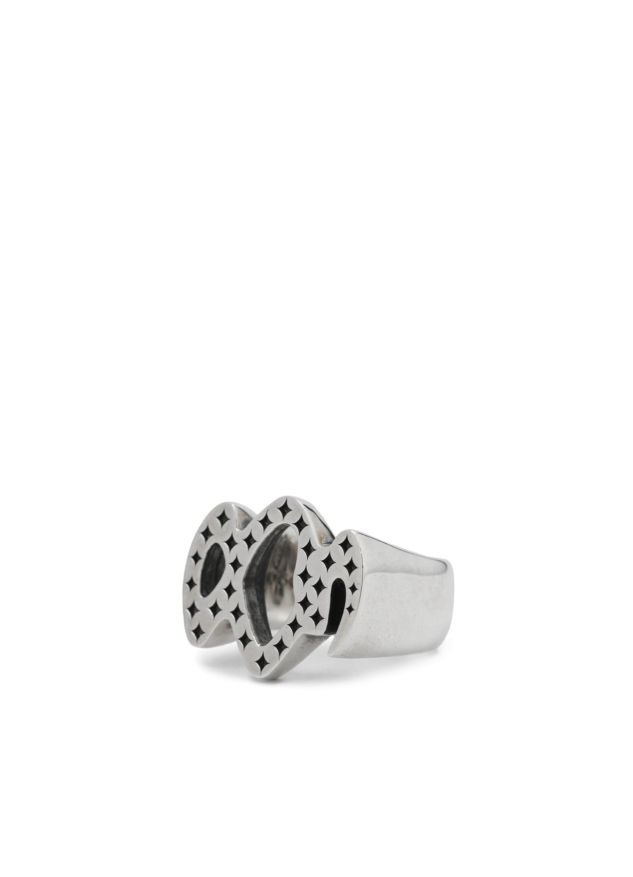 LARGE STAR RING