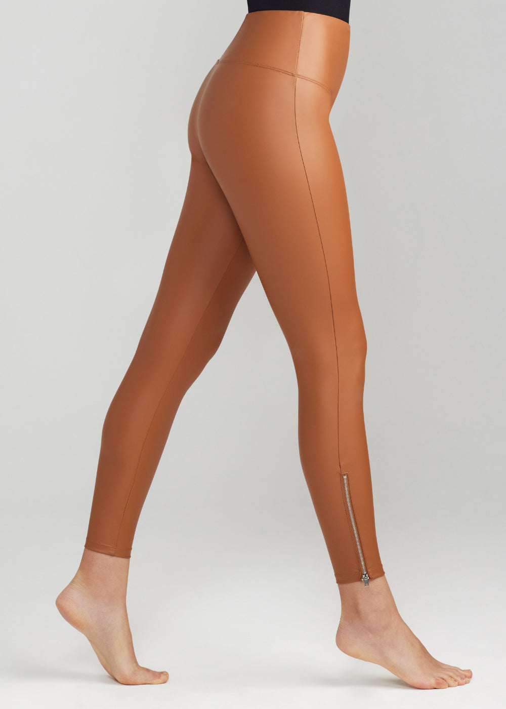 Faux Leather Shaping Legging w/ Side Zip(Rawhide Tan,XS)