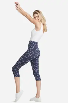 Talia Crop Capri Shaping Legging - 360Sculpt™ Cotton(Eclipse Blue Camo,XS)