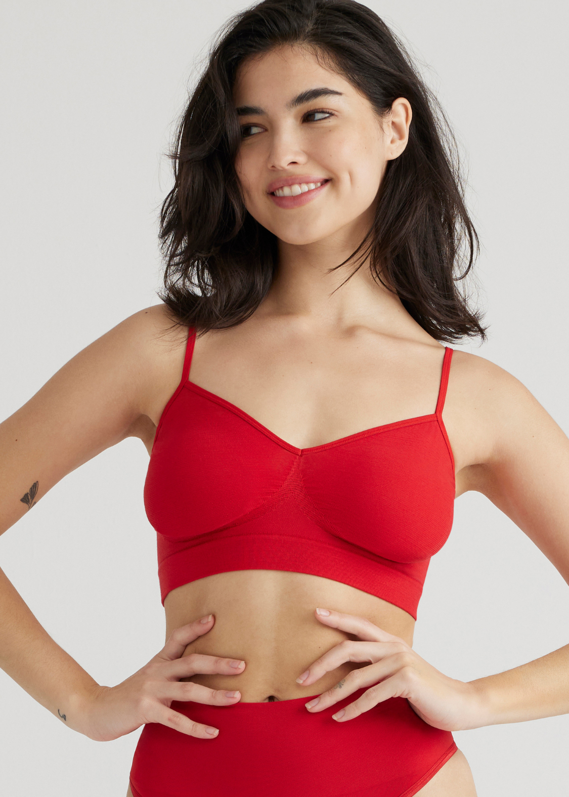 Audrey Wire Free Unlined Bralette - Yummie SoftServe™(Salsa,S/M)