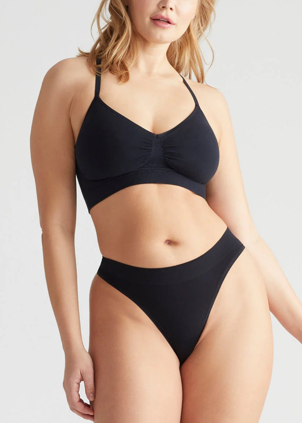 Emmie T-Back Bralette w/ Removable Pads - Yummie SoftServe™(Black,S/M)